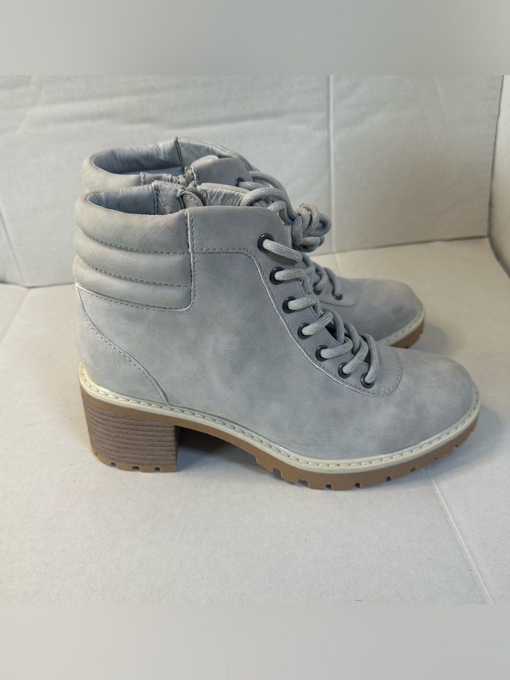 Maurices Boots Womens 6M Morgan Lace Up Zip Heels Hiker Ankle Bootie Grey - Picture 7 of 9